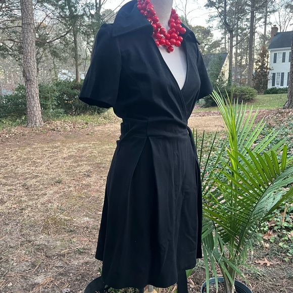 Diane Von Furstenberg 💖 Vintage Iconic Classic Wrap Dress, Black, Size 12, GUC - Picture 4 of 12